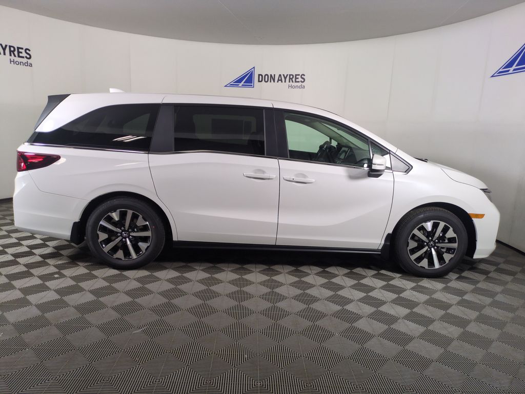 2026 Honda Odyssey EX-L photo 6