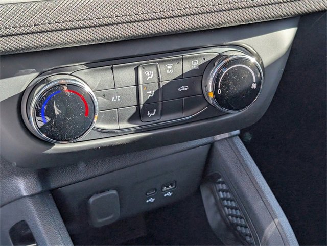 2025 Chevrolet Trailblazer LS photo 30