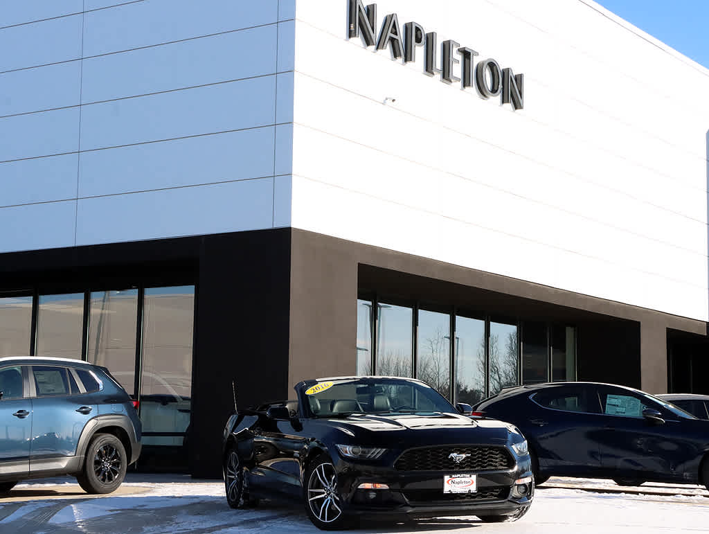 2016 Ford Mustang EcoBoost Premium's photo