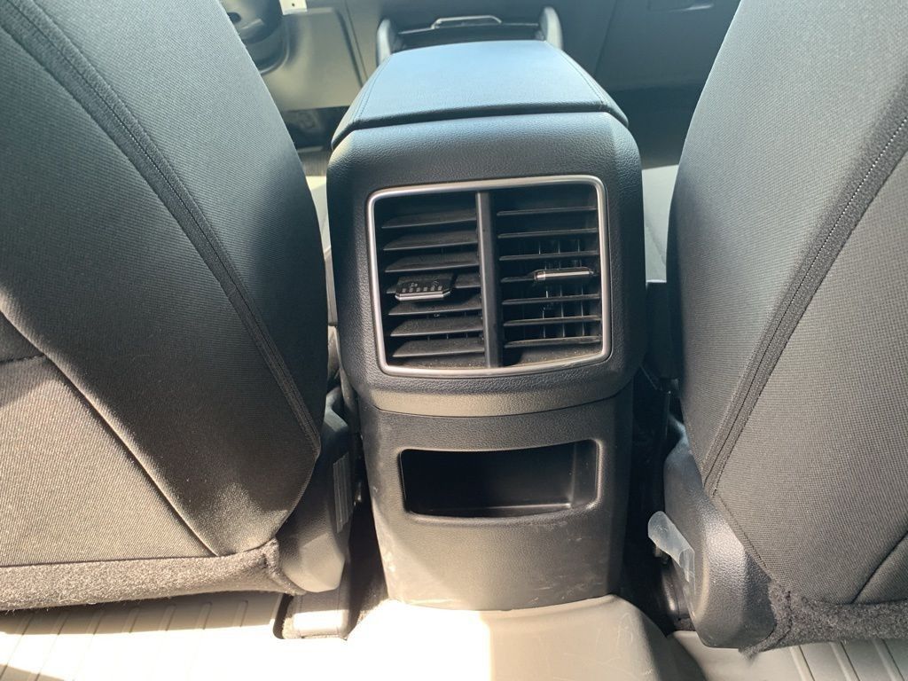 2023 Kia Sportage Hybrid LX photo 16