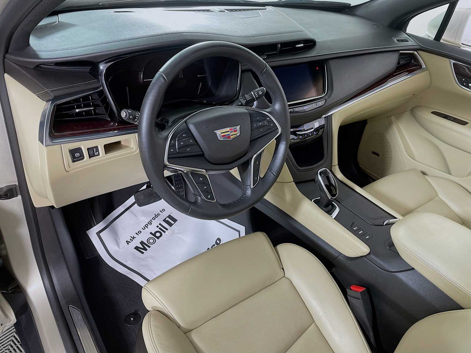 2017 Cadillac XT5 Luxury photo 7