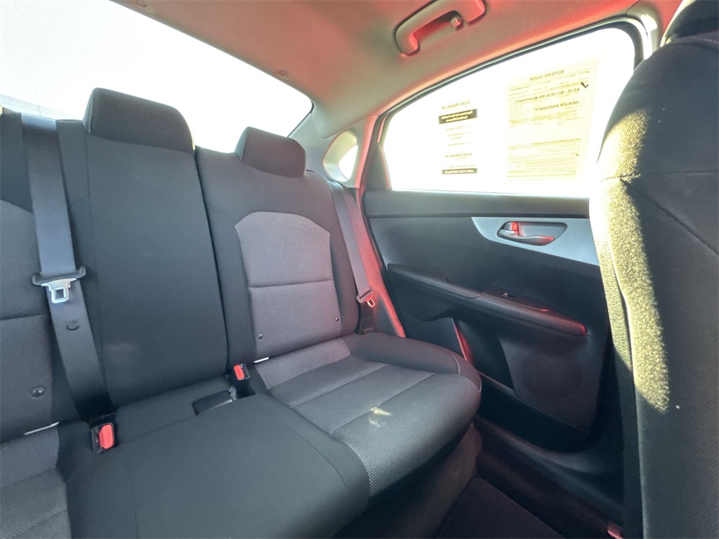 2024 Kia Forte LXS photo 14