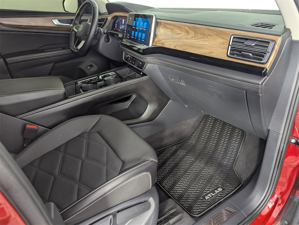 2024 Volkswagen Atlas SE Technology photo 36