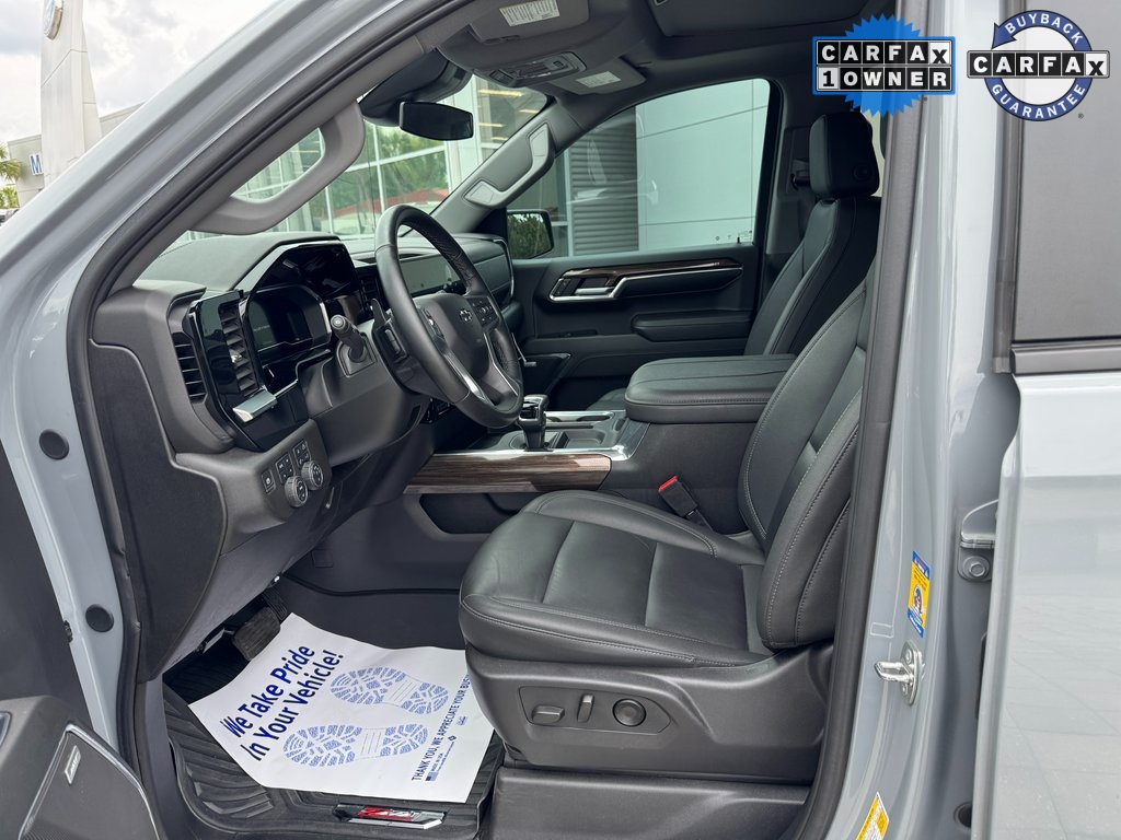 2024 Chevrolet Silverado 1500 photo 13