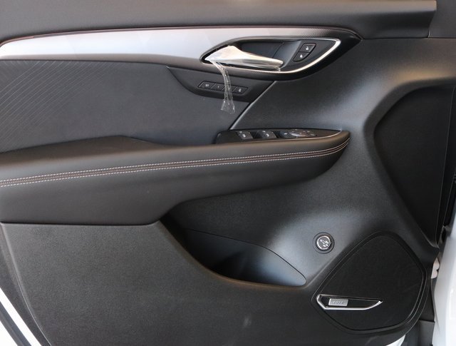 2025 Buick Envision Sport Touring photo 10