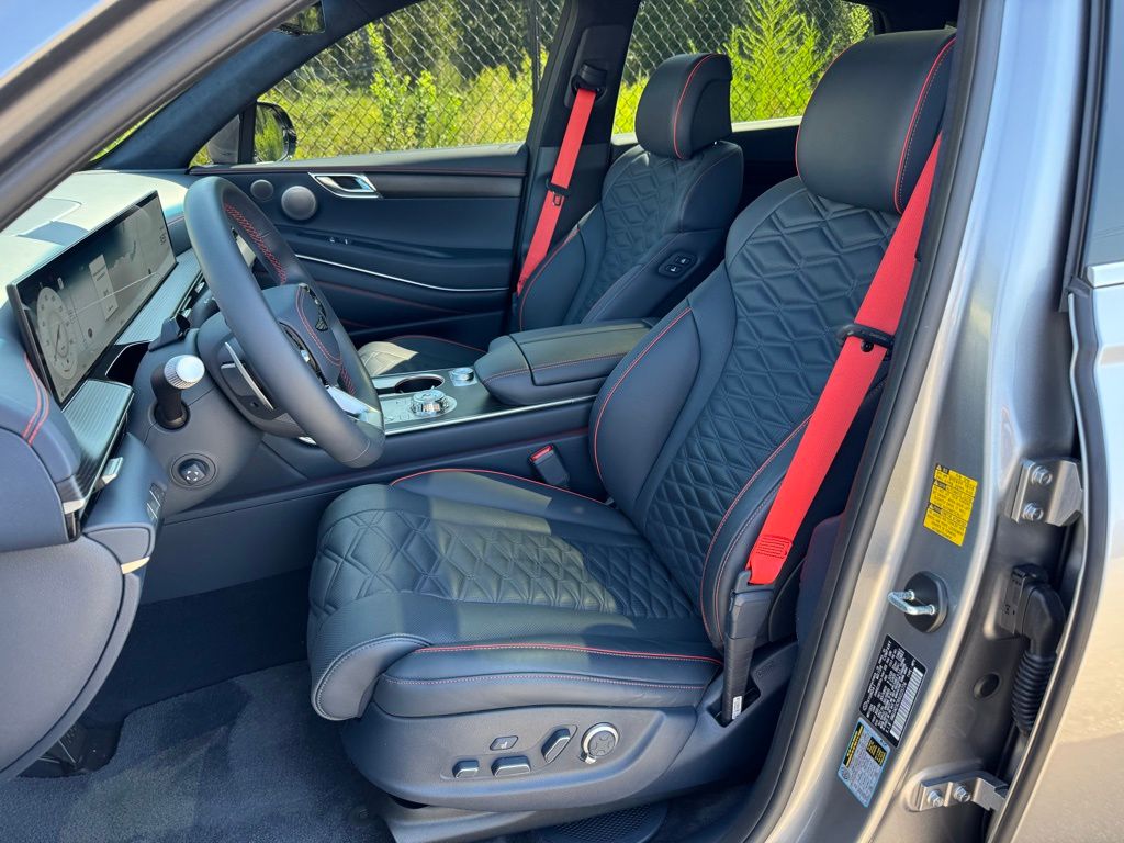 2025 Genesis GV80 Coupe 3.5T AWD photo 11
