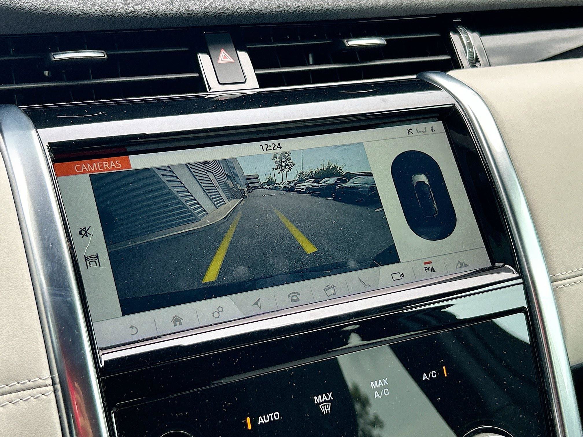 2020 Land Rover Discovery Sport SE R-Dynamic photo 23