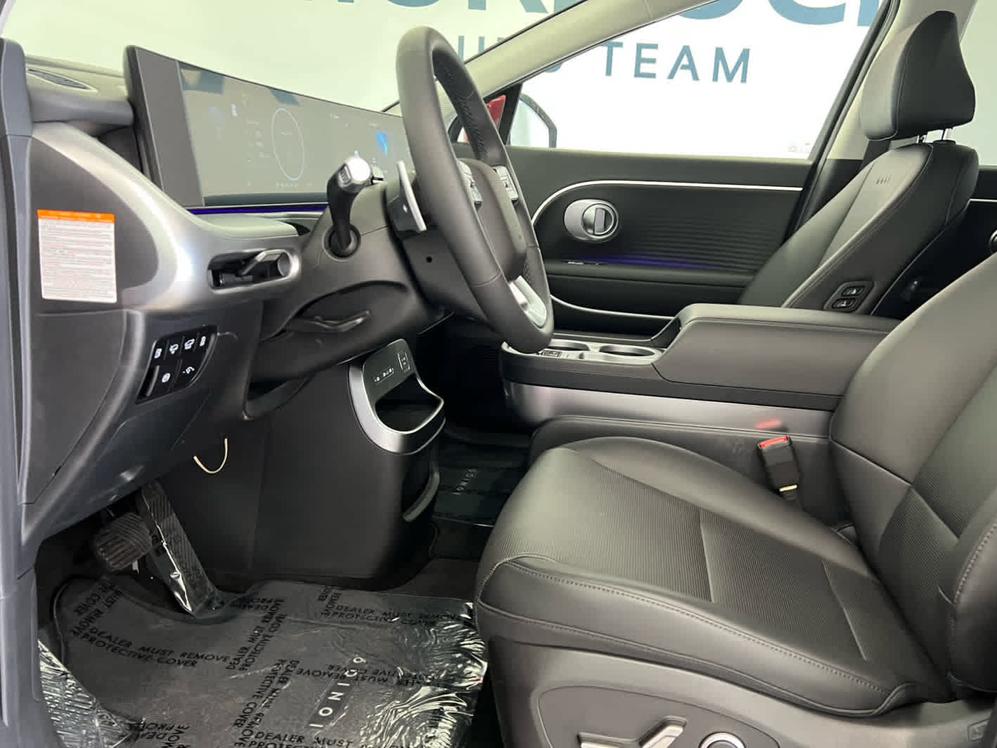 2026 Hyundai Ioniq SEL photo 11