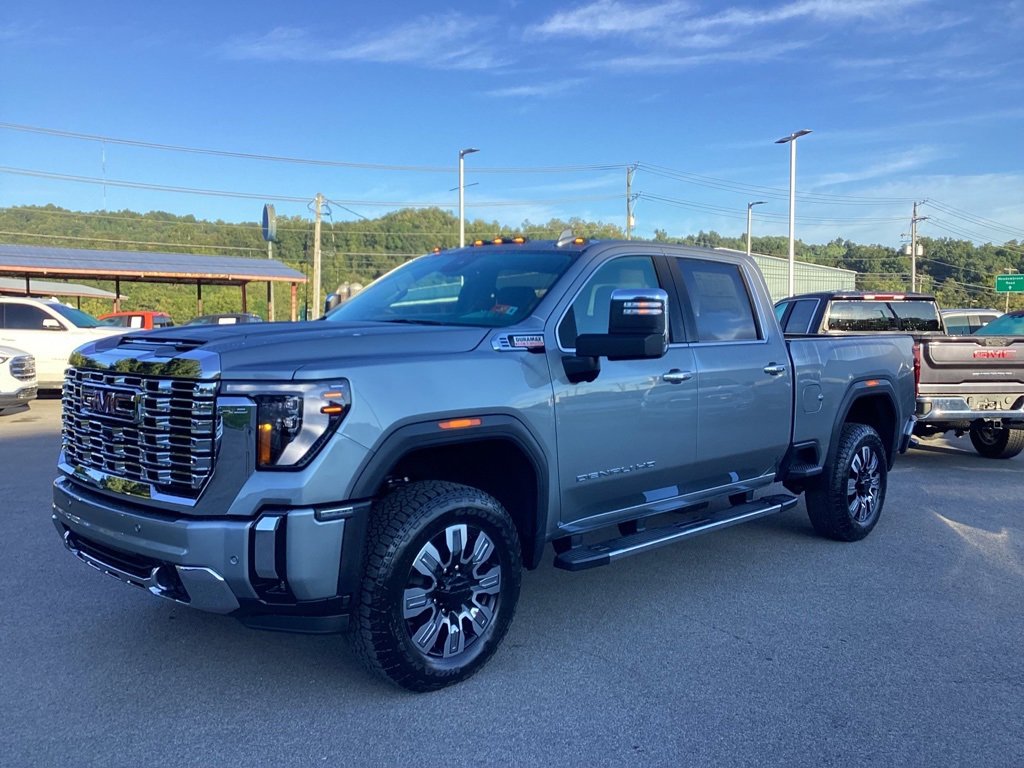 2026 GMC Sierra 2500HD Denali's photo