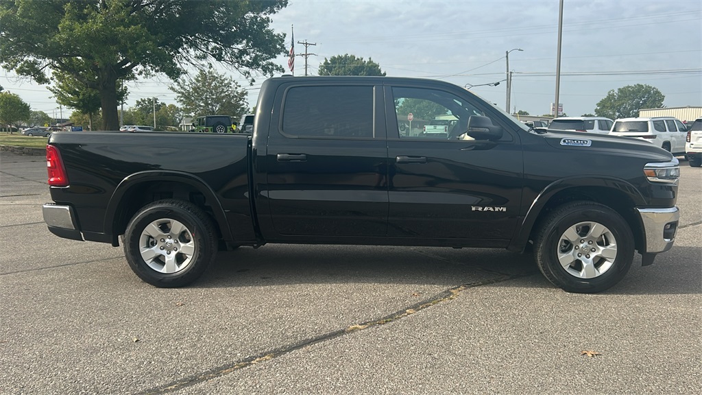 2025 Ram 1500 Big Horn Lone Star photo 2