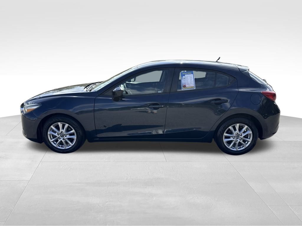2018 Mazda Mazda3 Sport photo 2