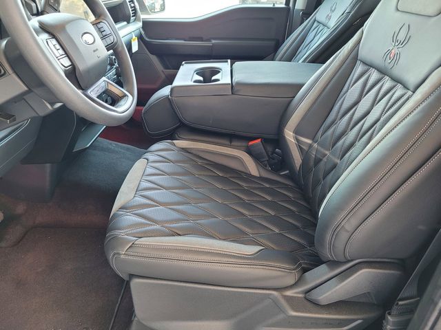 2025 Ford F-150 XL photo 17