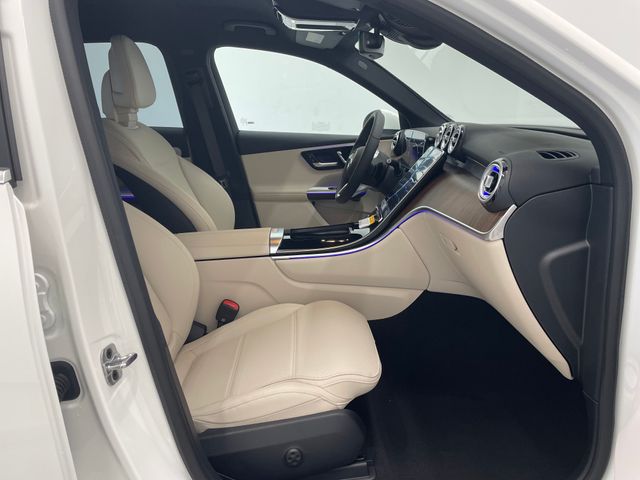 2026 Mercedes Benz GLC 350e 4MATIC photo 11