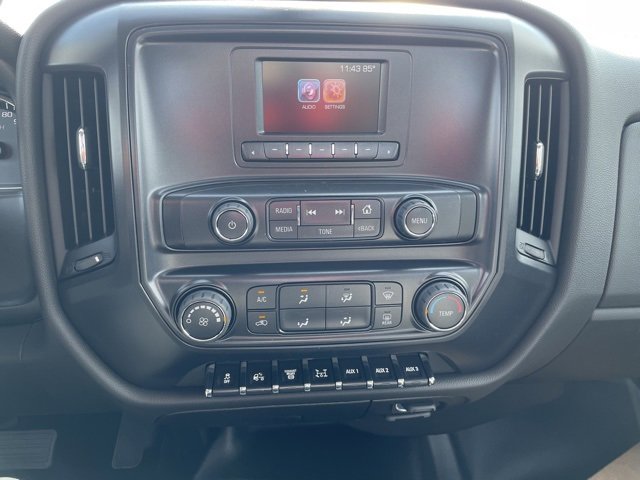 2024 Chevrolet Silverado 4500HD Work Truck photo 2