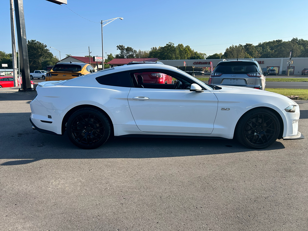 2018 Ford Mustang GT Premium photo 8