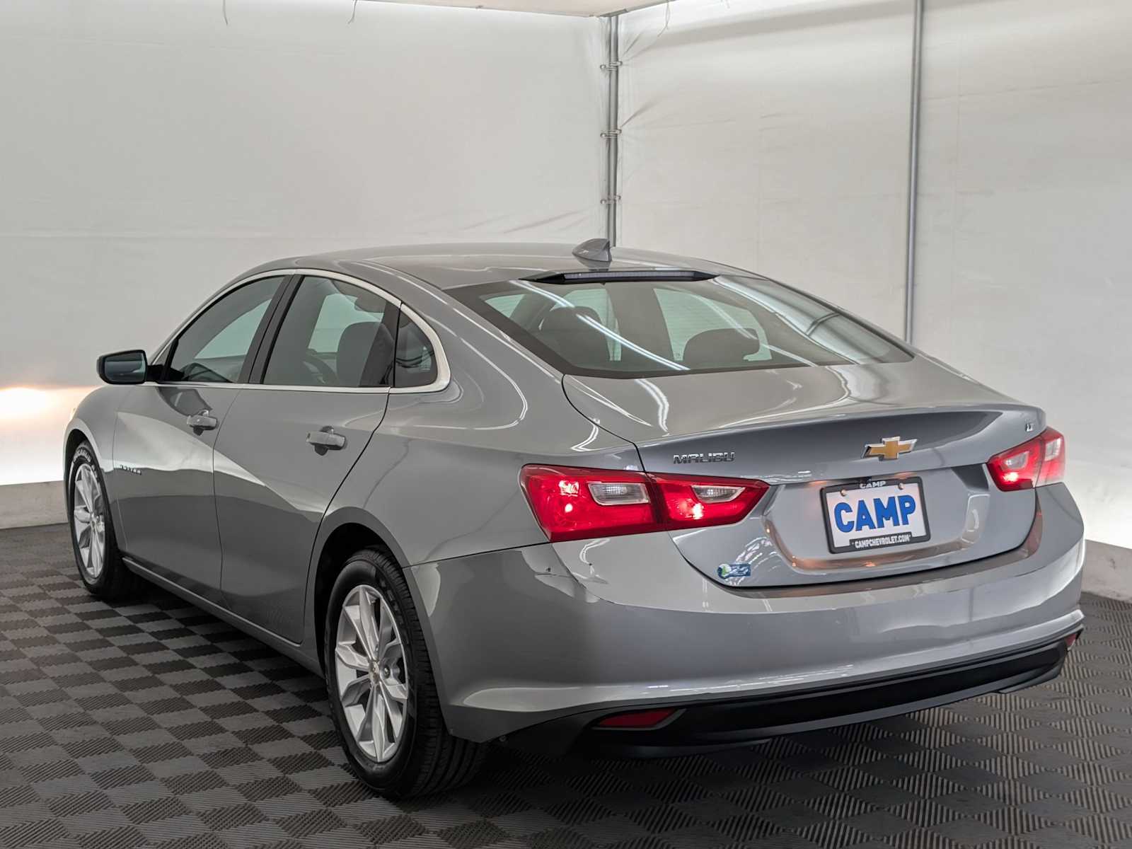 2023 Chevrolet Malibu 1LT photo 3