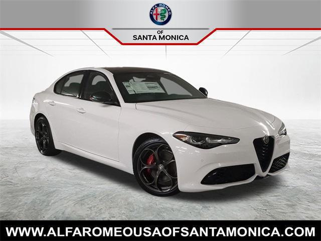 2025 Alfa Romeo Giulia Tributo Italiano