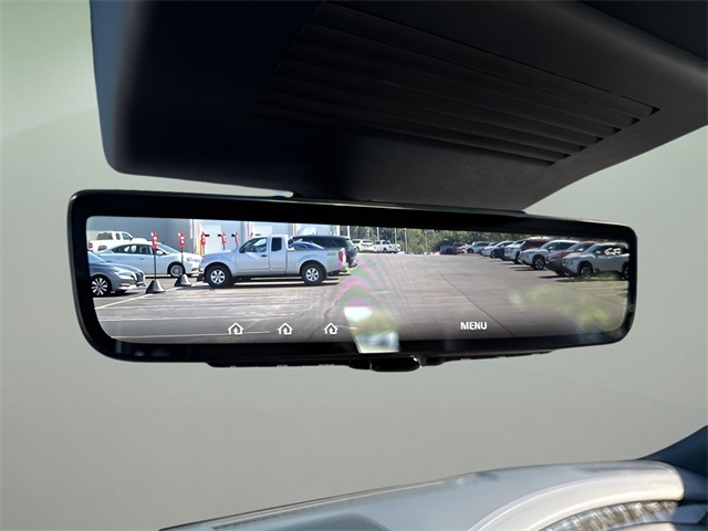 2021 Nissan Armada Platinum photo 40
