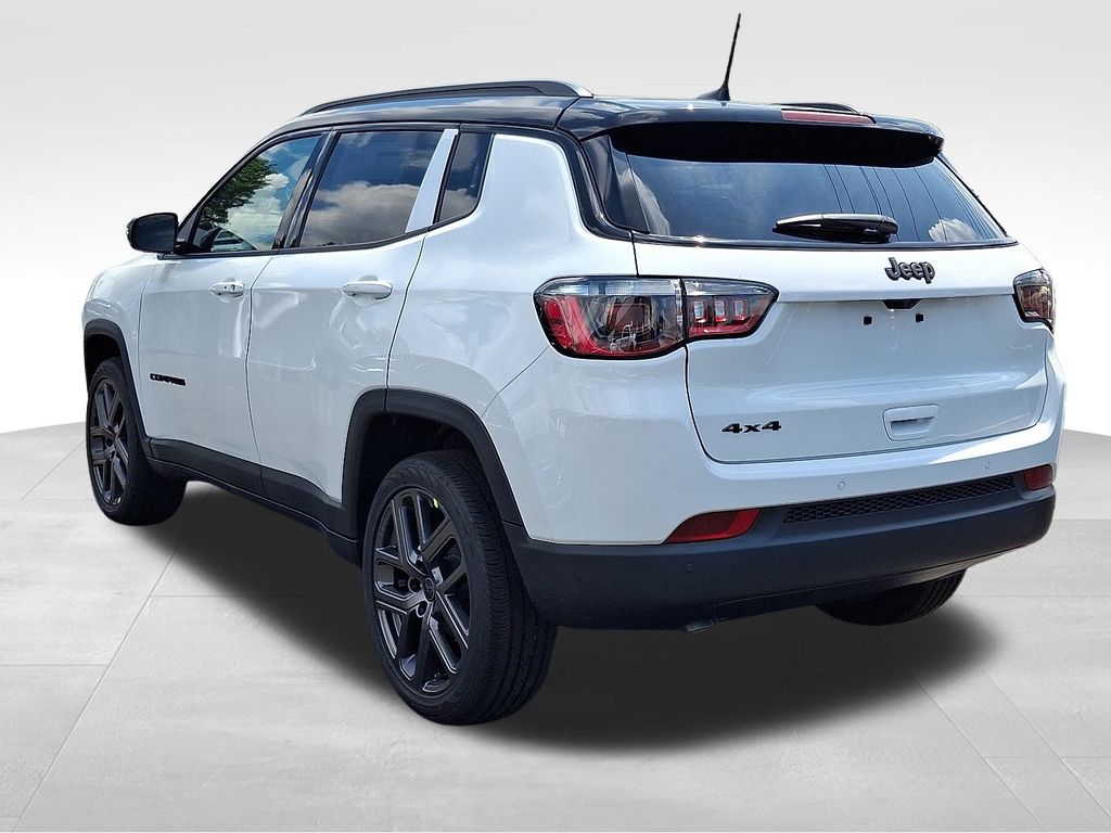 2025 Jeep Compass Limited photo 3