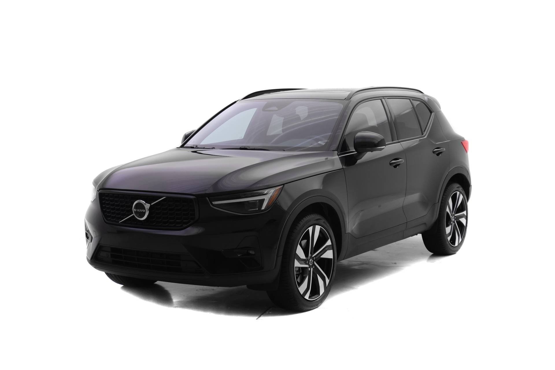 2025 Volvo XC40