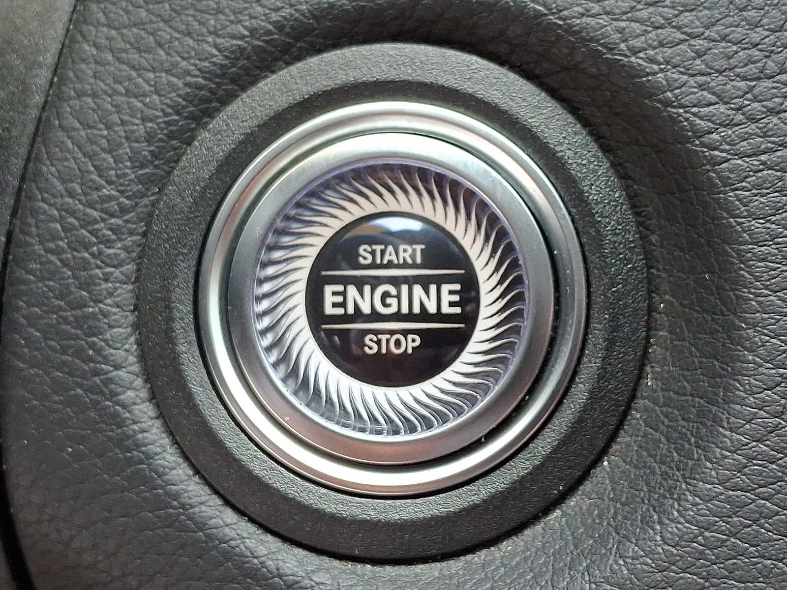 2023 Mercedes Benz C 300 4MATIC photo 25
