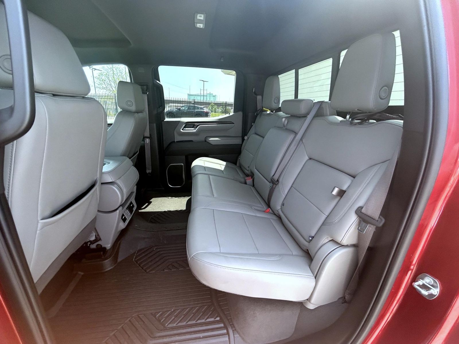 2023 Chevrolet Silverado 1500 LT photo 19