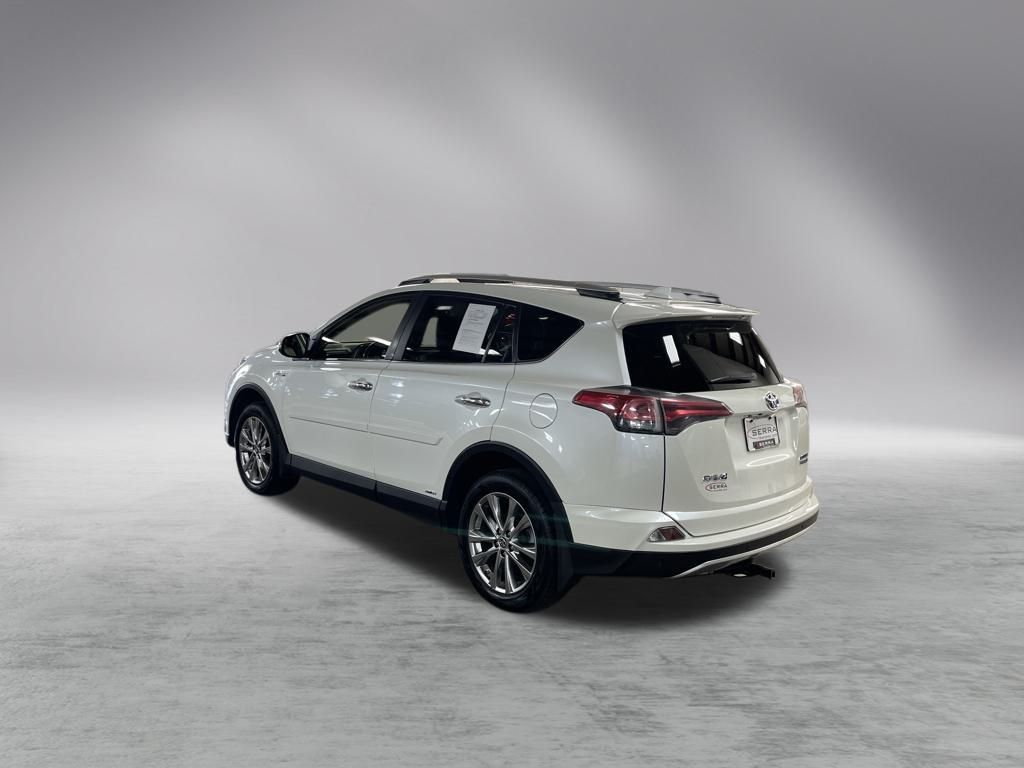 2016 Toyota RAV4 Hybrid Limited photo 3