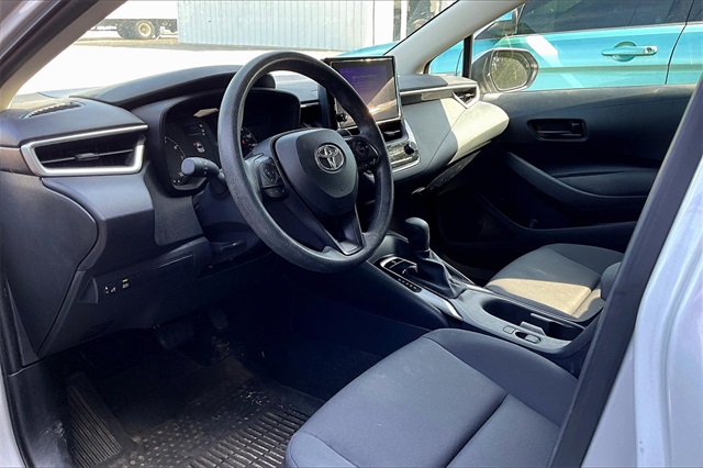 2024 Toyota Corolla LE photo 4
