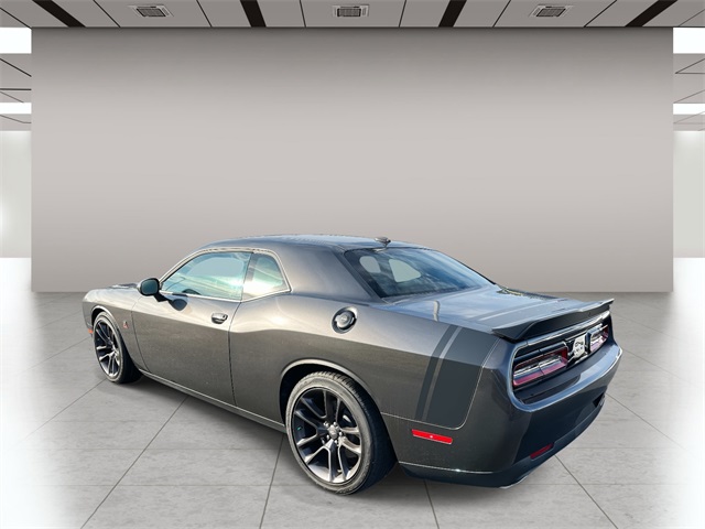 2023 Dodge Challenger R/T Scat Pack photo 6