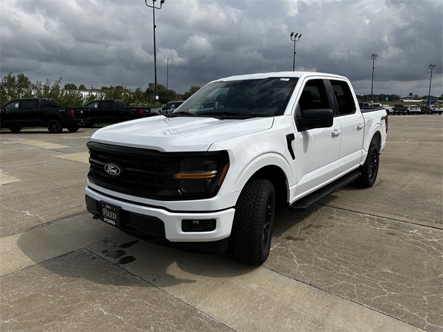 2025 Ford F-150 XLT photo 4