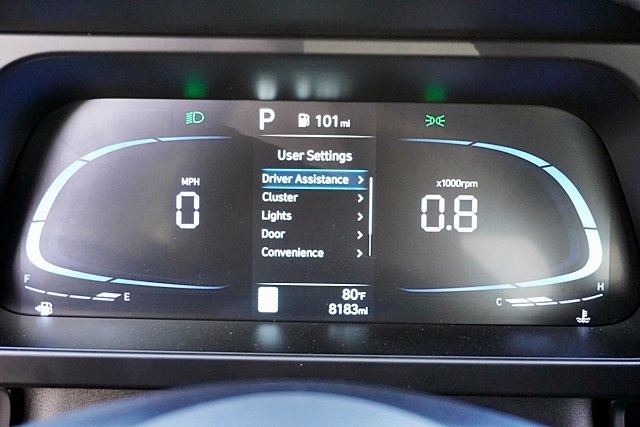 Used 2025 Red Hyundai SEL Sport image 28