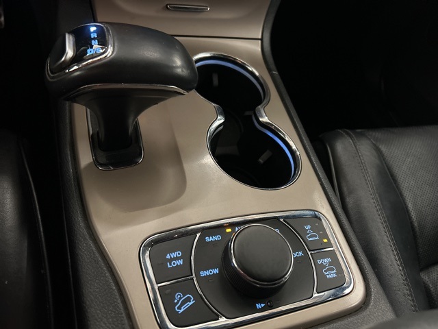 2015 Jeep Grand Cherokee Overland photo 20