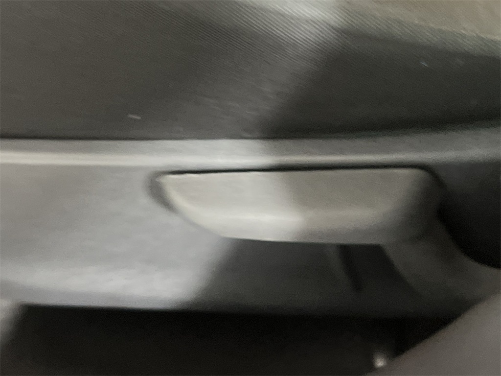 2021 Nissan Kicks SV photo 11