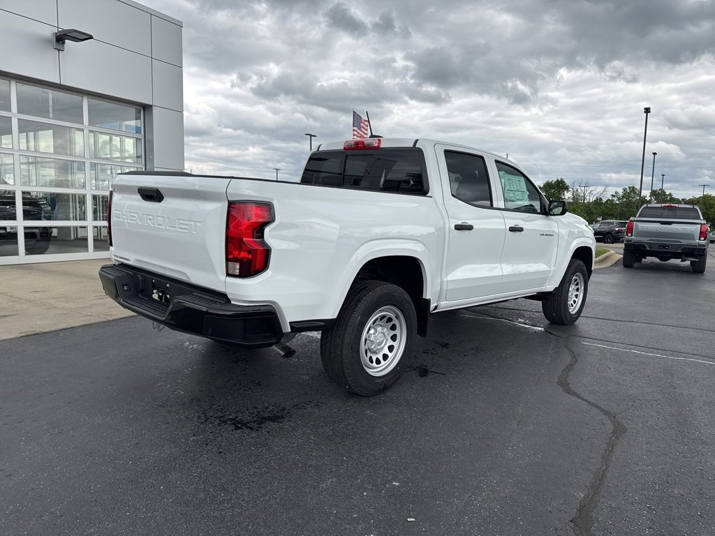 2025 Chevrolet Colorado LT photo 7