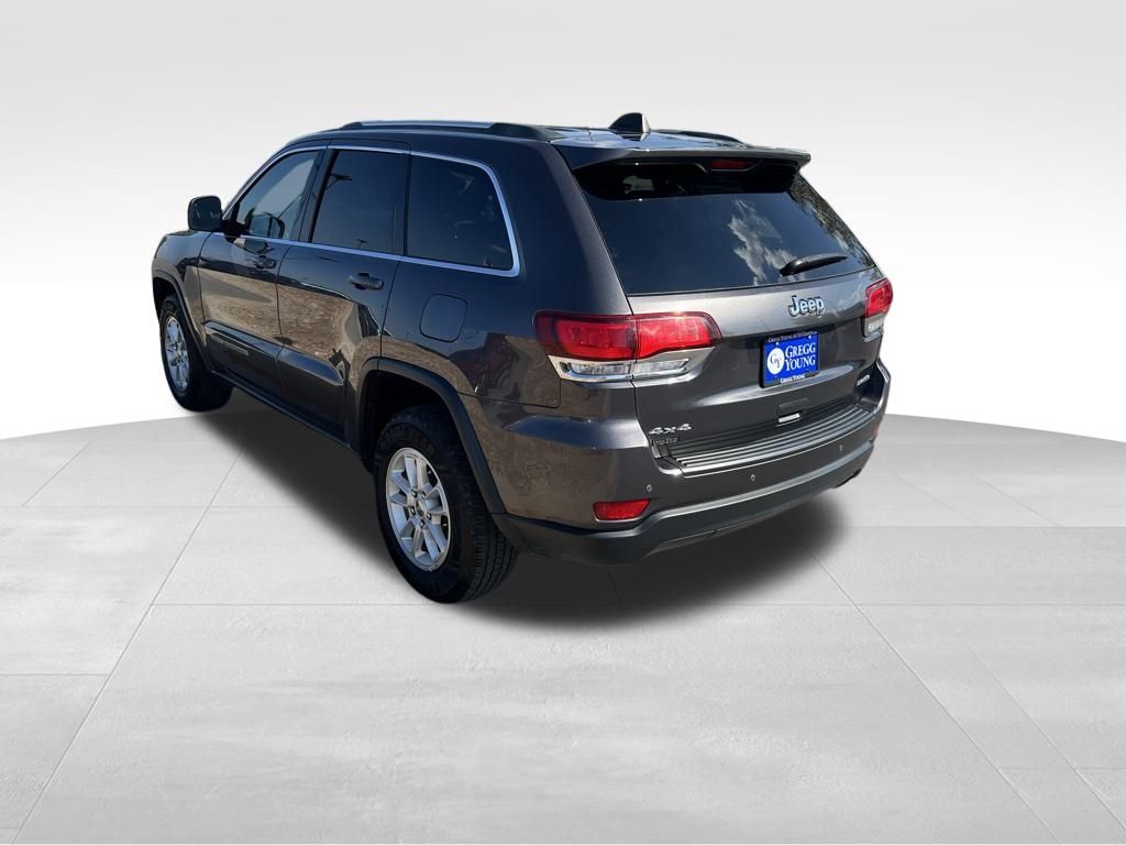 2020 Jeep Grand Cherokee Laredo E photo 2