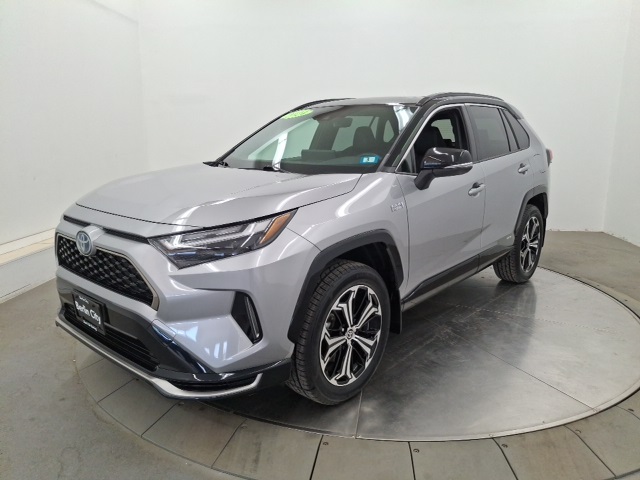 2024 Toyota RAV4 Prime XSE photo 3
