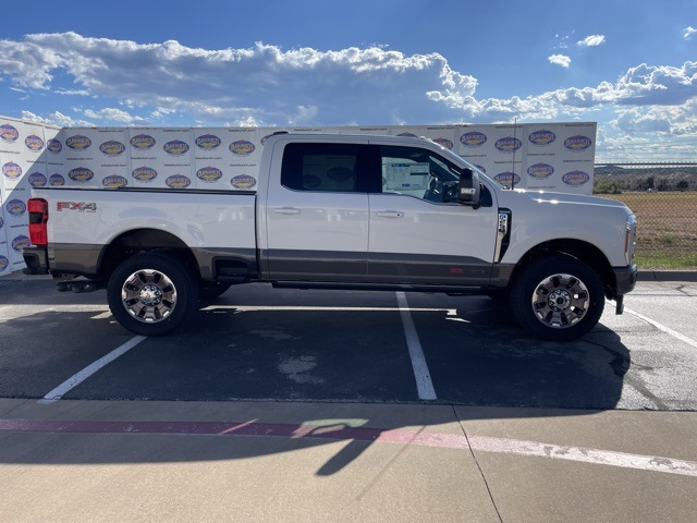 2026 Ford F-250 Super Duty King Ranch's photo