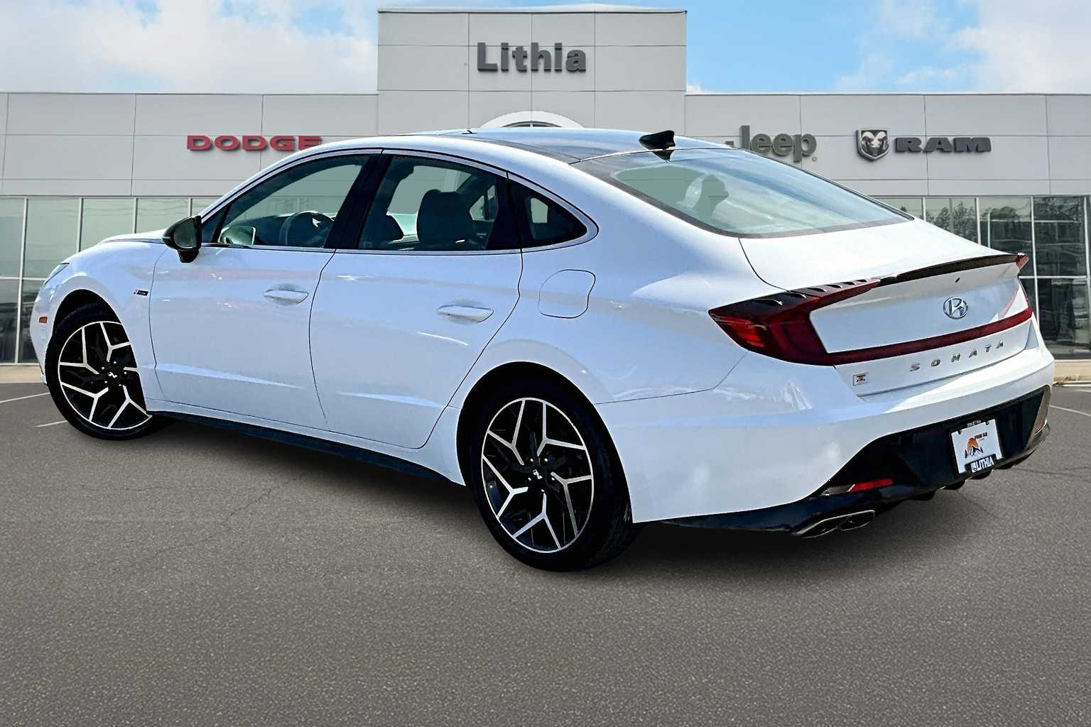 2023 Hyundai Sonata N Line photo 3