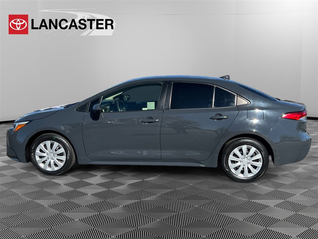 2023 Toyota Corolla Hybrid LE photo 4