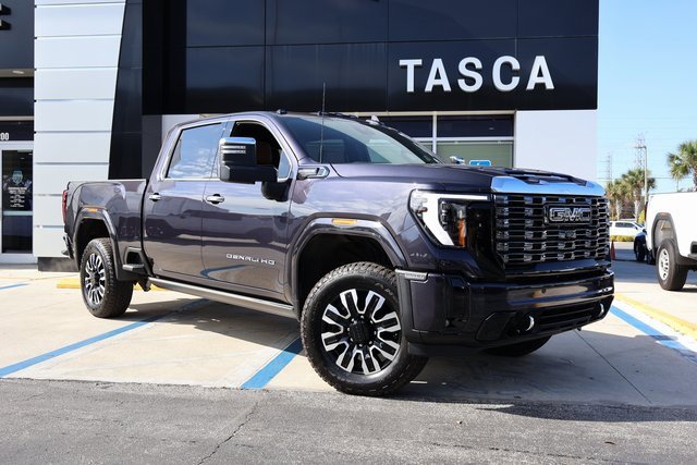2026 GMC Sierra Denali's photo