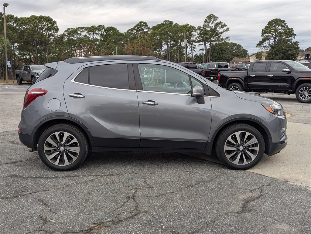 2019 Buick Encore Essence photo 3