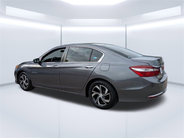 2017 Honda Accord LX photo 6