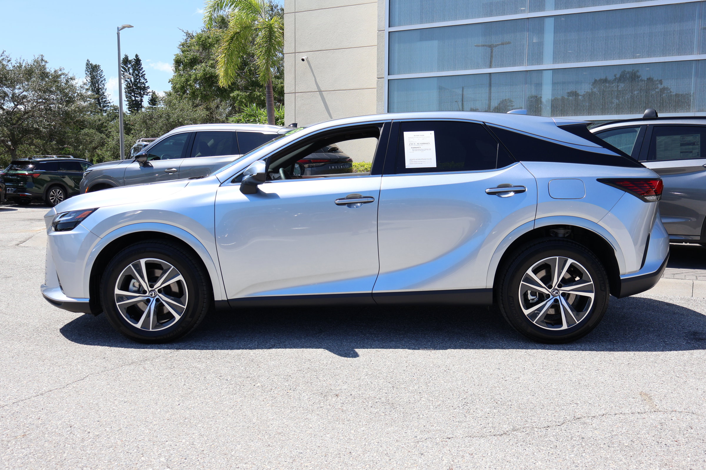 2025 Lexus RX 350 Premium photo 4