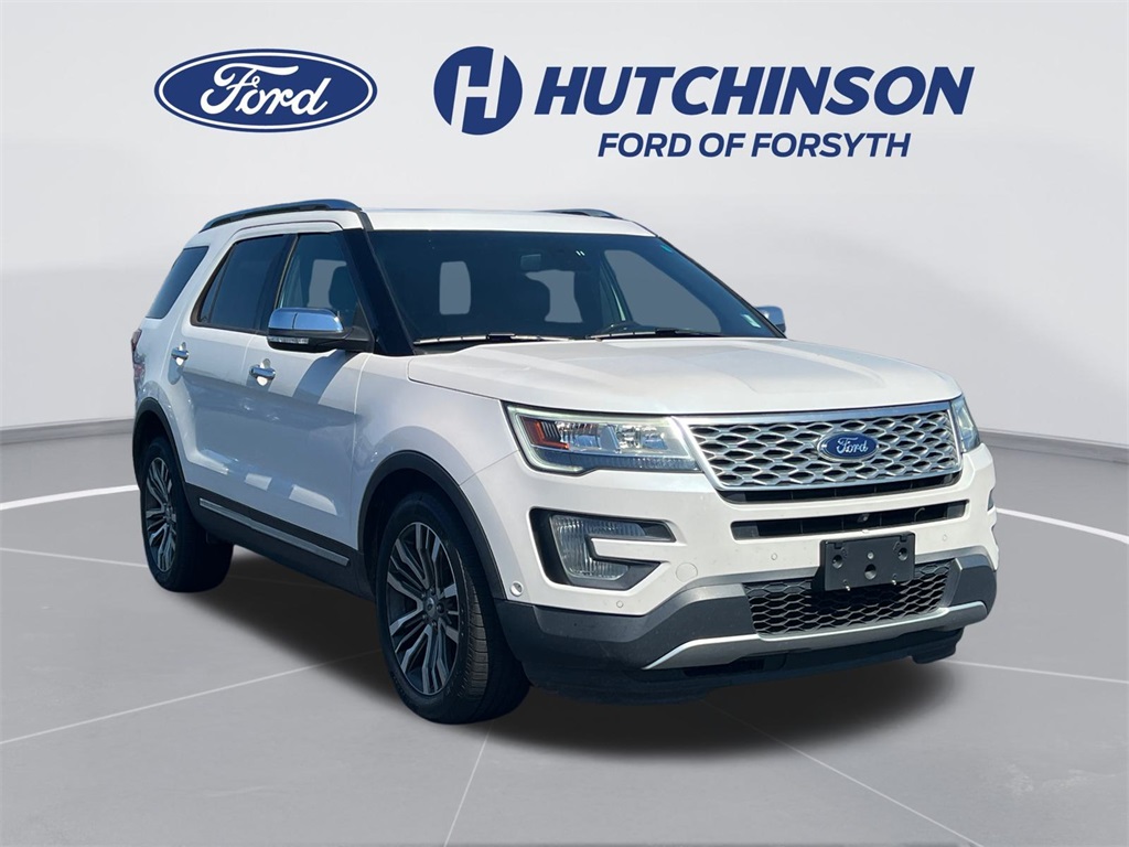 2017 Ford Explorer Platinum photo 32