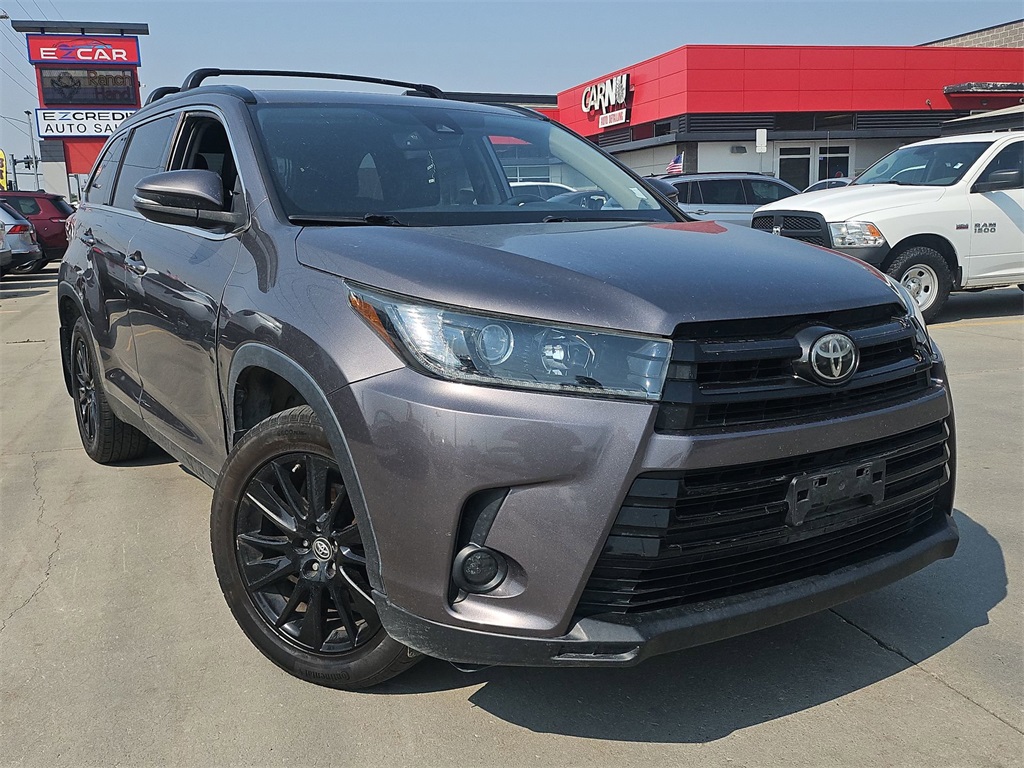 2019 Toyota Highlander SE photo 4