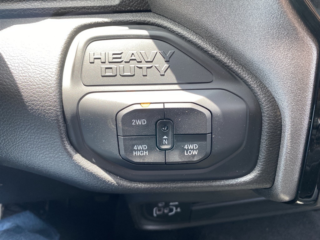 2025 Ram 3500 Tradesman photo 28