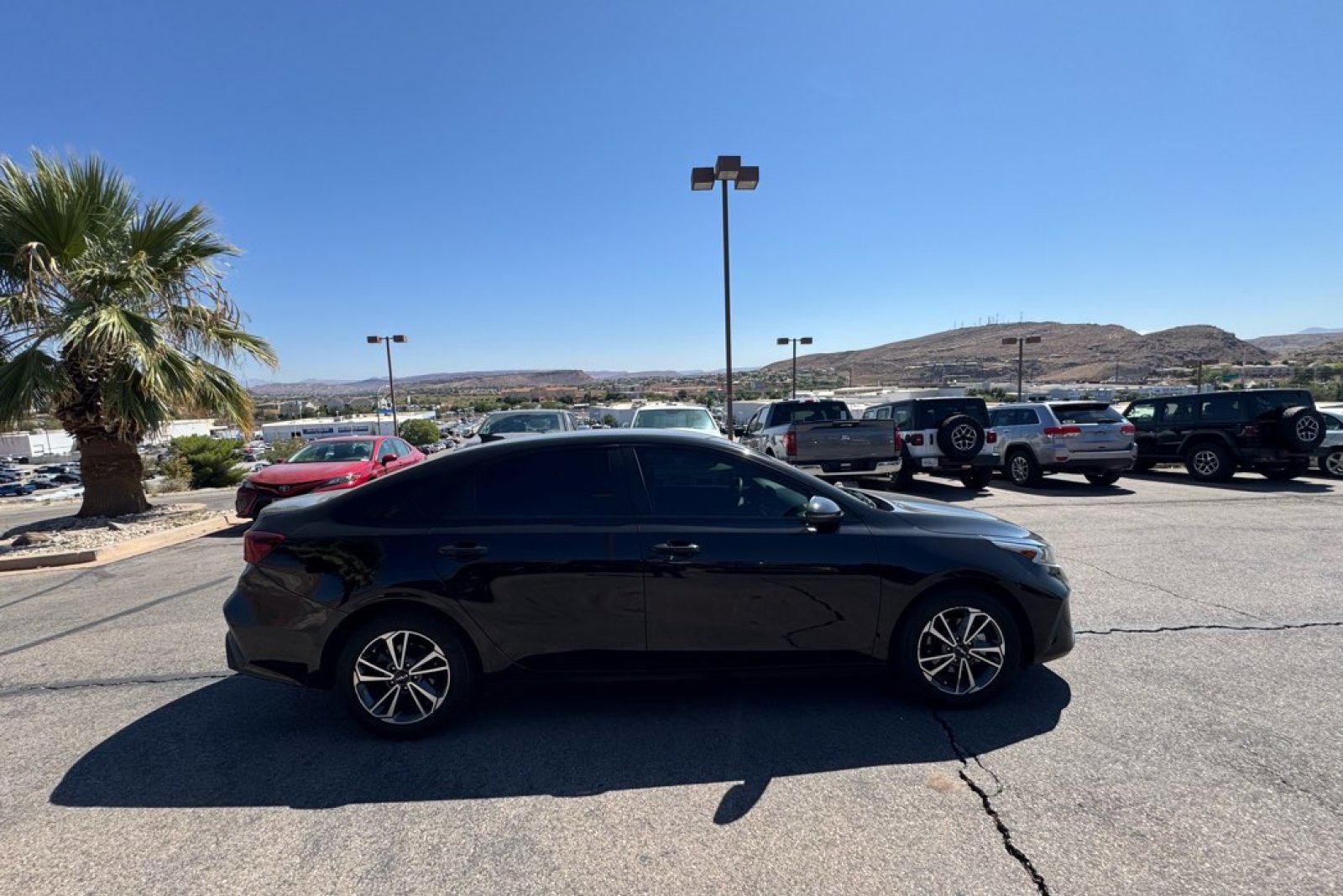 2023 Kia Forte LXS photo 5