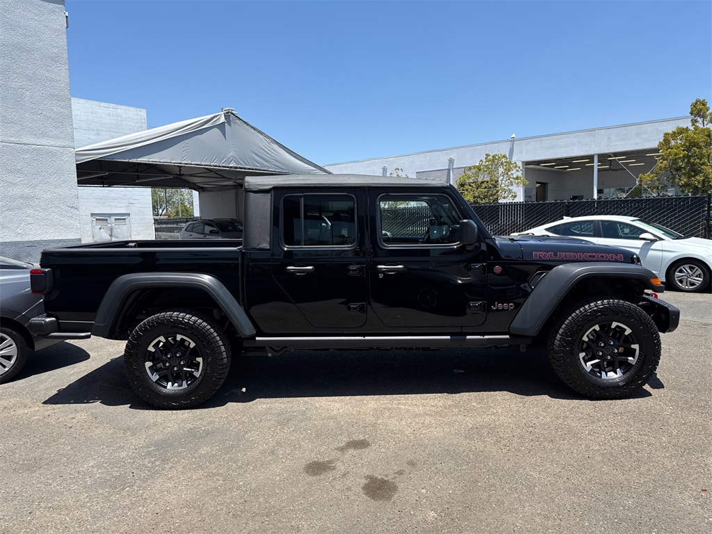 2025 Jeep Gladiator Rubicon photo 6