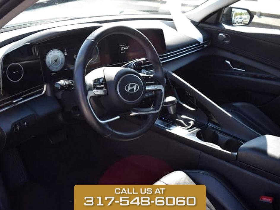 2024 Hyundai Elantra Limited photo 15