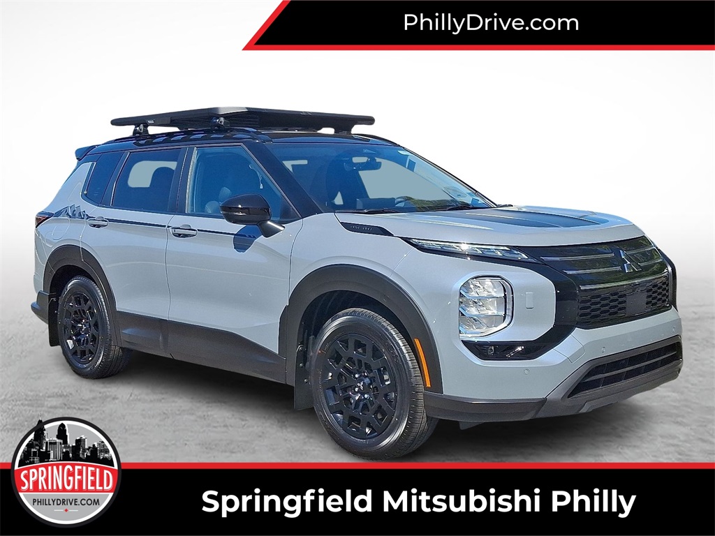 2025 Mitsubishi Outlander Trail Edition's photo